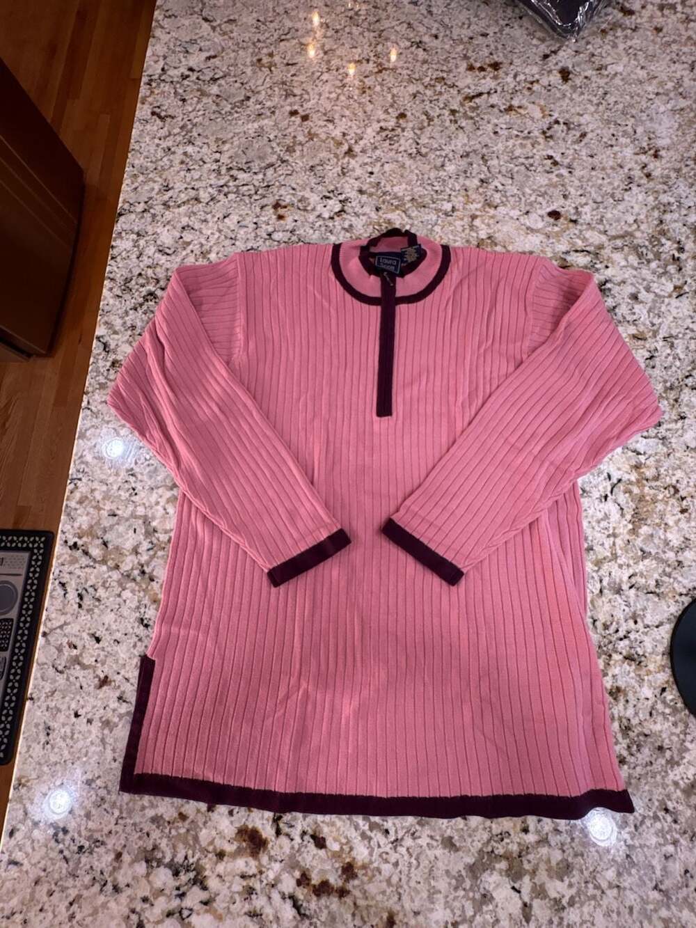 Vintage Laura Scott Ribbed Knit Sweater Size L Pink Maroon Long Sleeve Mock Neck